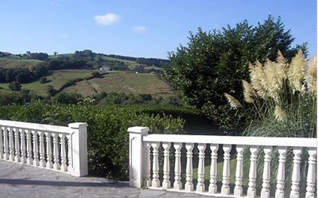 Tolare-Berri Hotel Zestoa Exterior photo